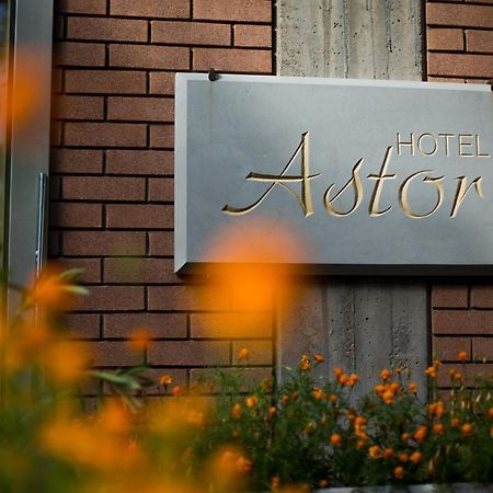 Hotel Astor Modena Eksteriør bilde